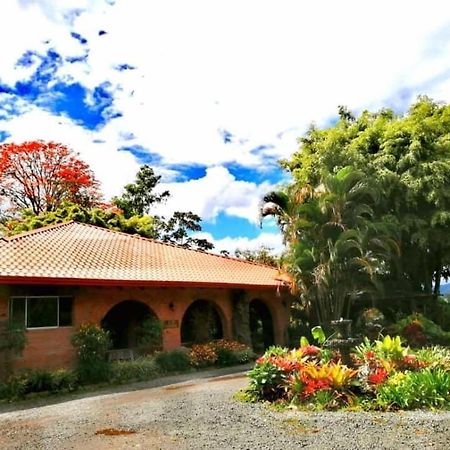 Hotel Boutique Casona Del Cafetal And Lakeside Restaurant Cachí Exterior foto
