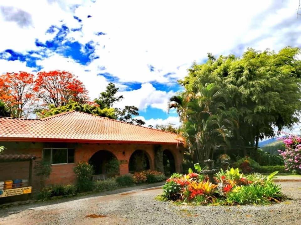 Hotel Boutique Casona Del Cafetal And Lakeside Restaurant Cachí Exterior foto